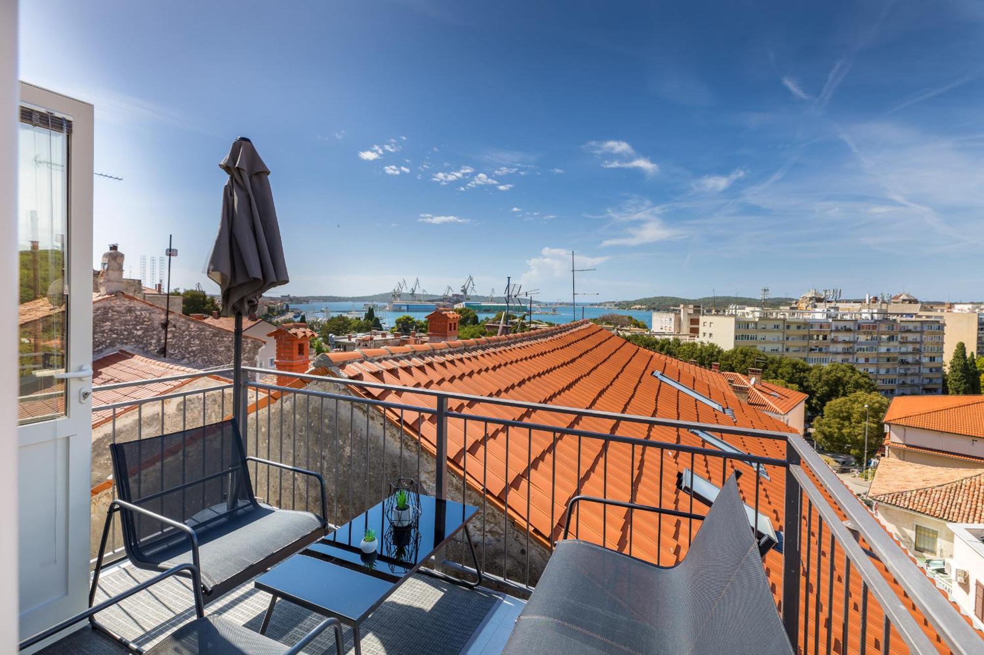 Pula Bay View Apartment Buitenkant foto